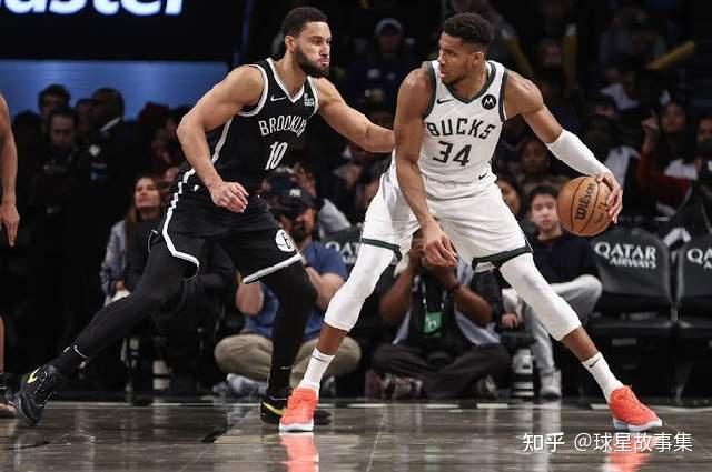 雄鹿核心球员伤退，球队未来走势成疑，以及企业标题两个.的简单介绍