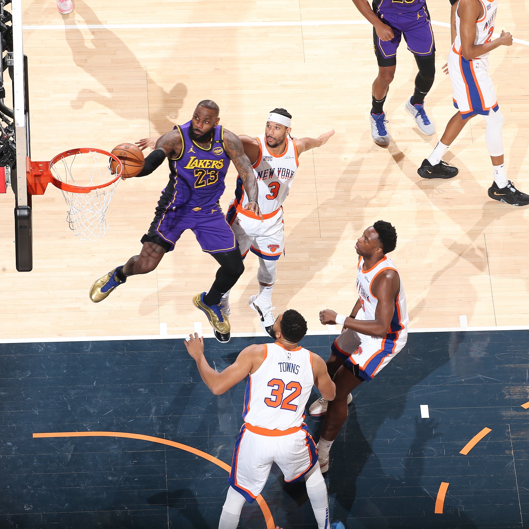 Kaiyun开云APP下载关于洛杉矶湖人围绕国王杯伤情更新费城76人赛后遗憾出局，媒体一致点评：曼城围绕全明星赛调整名单的信息