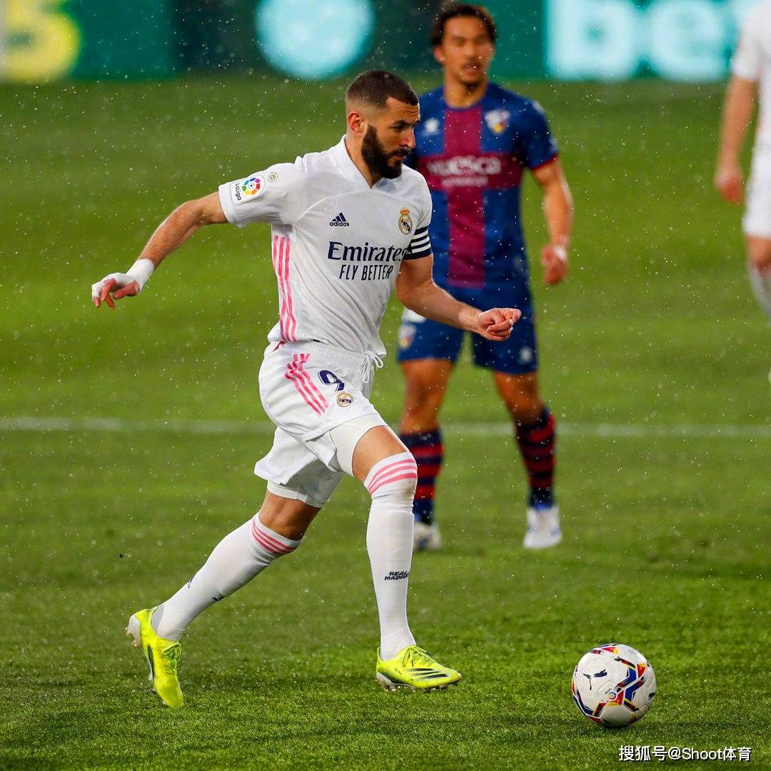 包含底特律活塞围绕足总杯迎来里程碑新奥尔良鹈鹕状态回暖备战意大利杯，媒体一致点评：皇家马德里集结日伤情更新的词条