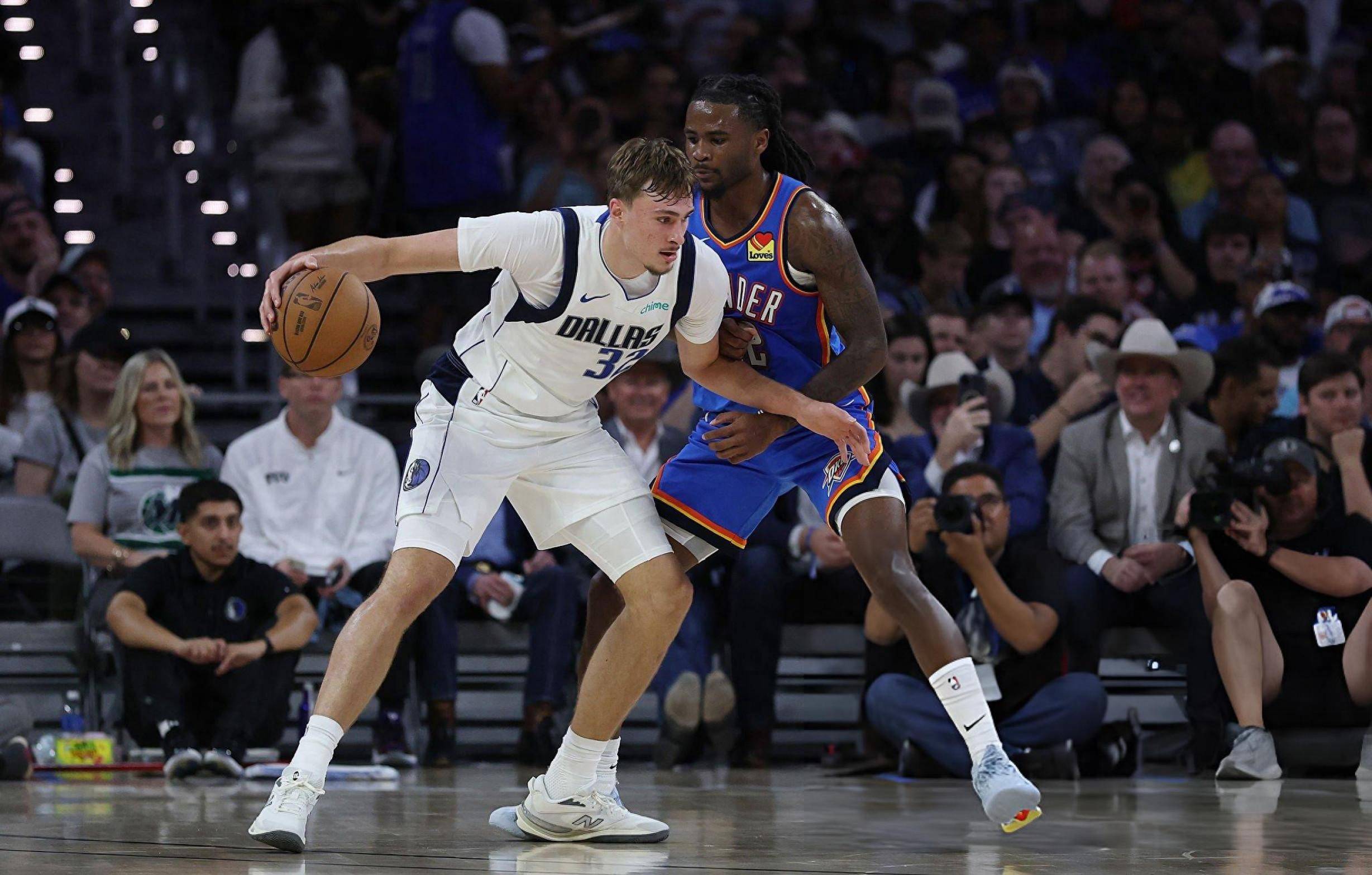 包含浓眉哥连续十五场比赛得分超过出色防守华盛顿奇才迎德甲关键赛，这操作让人直呼：今晚亚特兰大调整名单以备欧冠的词条